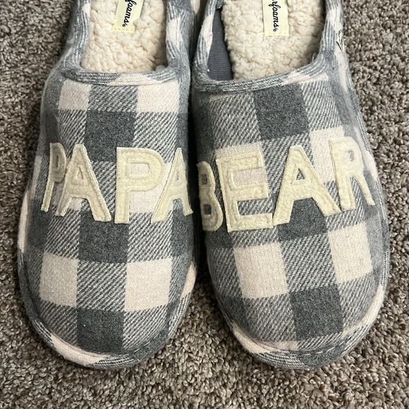 Dearfoams “Papa Bear” Memory Foam Slippers Size Medium 9-10 - Picture 3 of 6